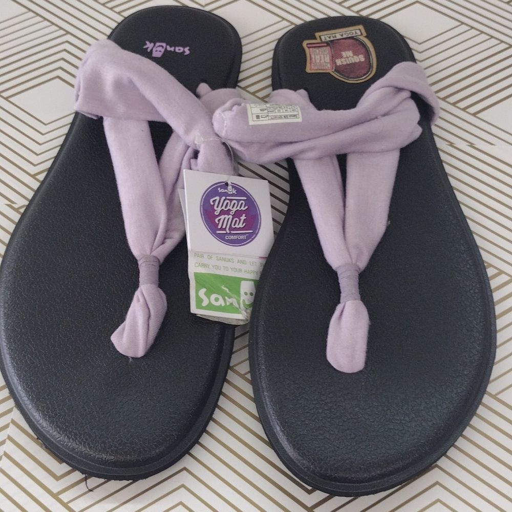 Sanuk women's sandals